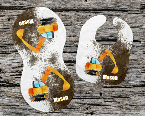 Construction Personalized Bib and Burp Cloth Set - Newborn Baby, Baby Boy Shower Gift, Construction Bib, Custom Name Bib, New Baby Gift