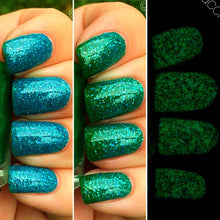 Load image into Gallery viewer, Mermaid Blue to Green Color Changing and Glow in the Dark Nail Polish - FREE U.S. SHIPPING - Glows Green - Mood Nail Polish
