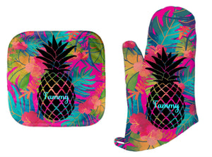 Pineapple Oven Mitt Pot Holder Gift Set Personalized Oven Mitts Gifts for Mom Decor Dining Housewarming Hostess Gift Custom Kitchen Set