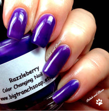 Load image into Gallery viewer, Free U.S. Shipping - Color Changing Thermal Nail Polish, Ombre Blue to Purple - Mood Polish - &quot;Razzleberry&quot;- Gift for Her - Girlfriend Gift